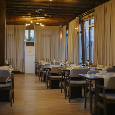 Yilki Cave Hotel *